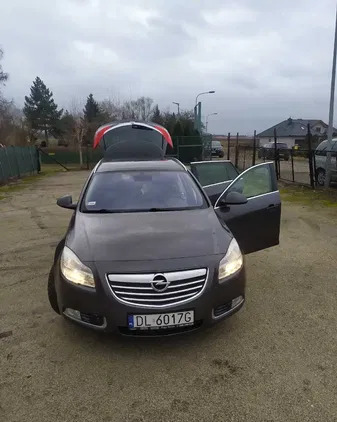 opel insignia Opel Insignia cena 21700 przebieg: 210000, rok produkcji 2009 z Legnica